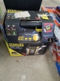 Stanley Fatmax Jumpit 700a With Compressor