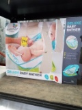 Deluxe Baby Bather