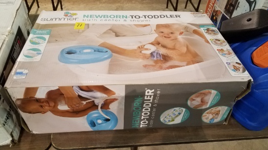 Summer Newborn To Toddler Bath Center & Shower
