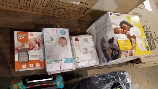 Medela Freestyle Mobile Breast Pump, Fitted Crib Sheets, 2 Swaddleme Wraps, Snuza Go Portable Moveme