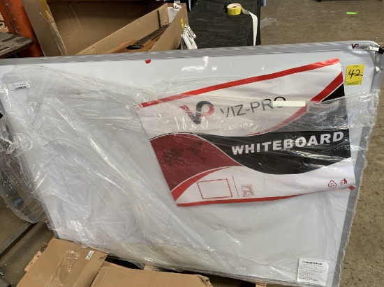 Viz-pro Whiteboard - Damaged Corner