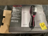 Revlon Salon One-step Hair Dryer And Volumizer