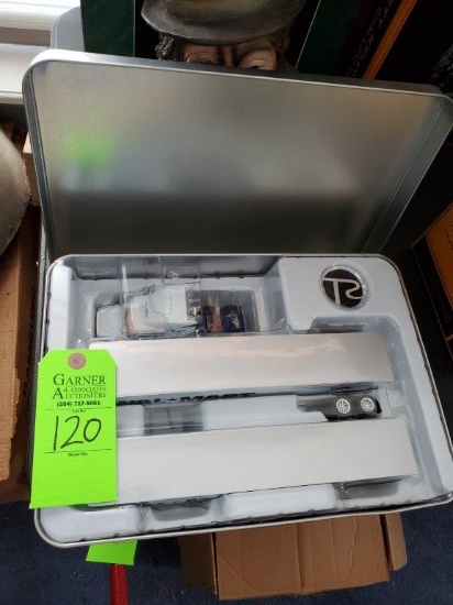 Tonkin Replica Preferred Collection Walmart International 9400i