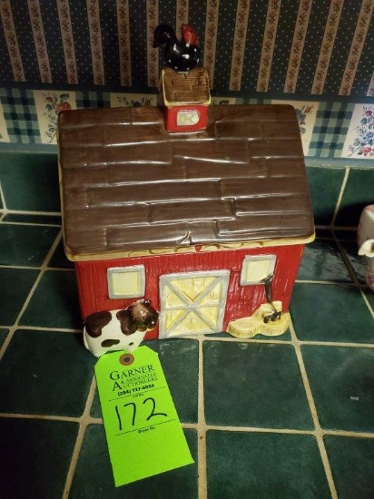 Farmhouse Cookie Jar