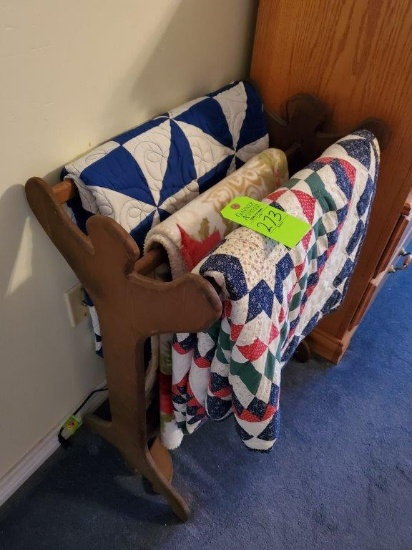 Quilt Rack & Quilts