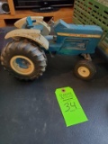 ERTL Blue Ford 8000 Toy Metal Tractor