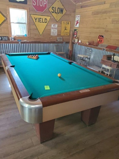 Brunswick 8' Slate Top Pool Table with Billiard Ball Set