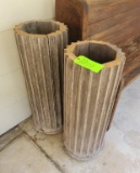 2 Wood Columns