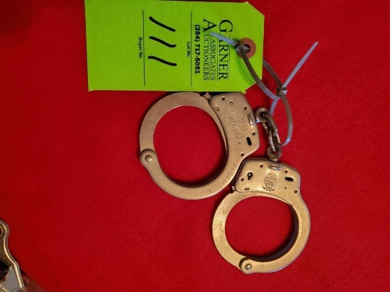 Smith & Wesson Handcuffs