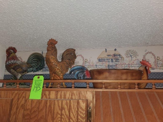 3 Chickens & 3 Pictures