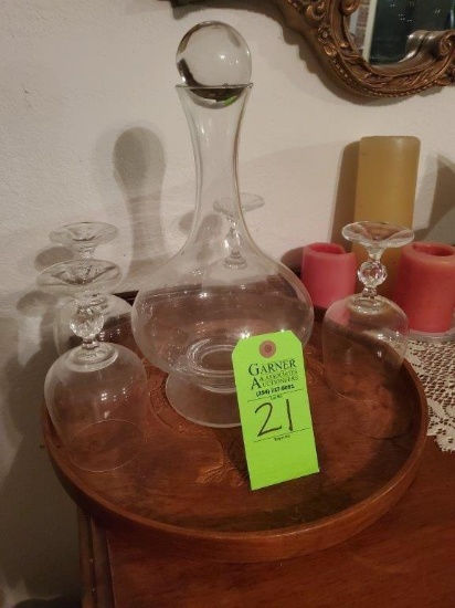 Decanter, Glasses, & Tray