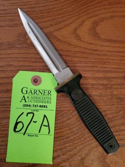 Smith & Wesson Knife