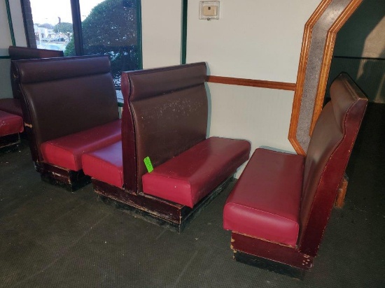 2 Booths
