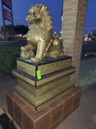 Foo Dogs Lion Guardian with Lion Cub Statue