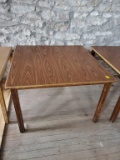 Wood Square Table 4'