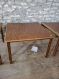 Wood Square Table 4'