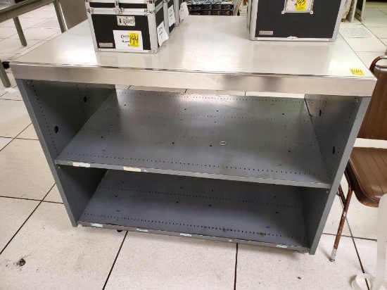 Metal Workstation Cabinet