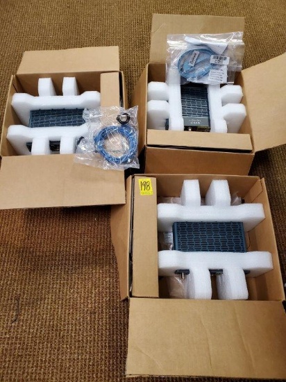 3 Cisco 810 Series Routers - NIB