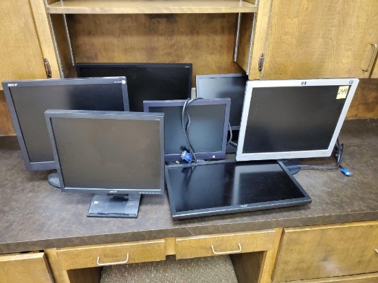 7 Monitors - Various Brands & Sizes