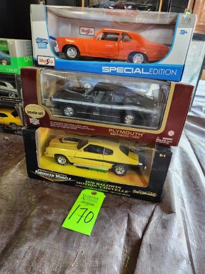 3 Collectible Die-Cast Muscle Cars