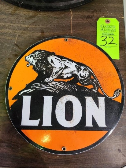 Lion Porcelain Sign
