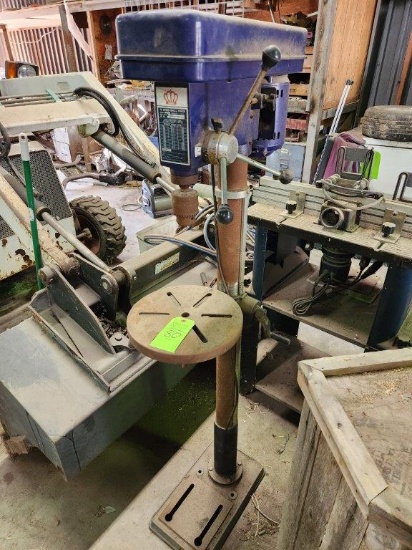 King 16 Speed Drill Press