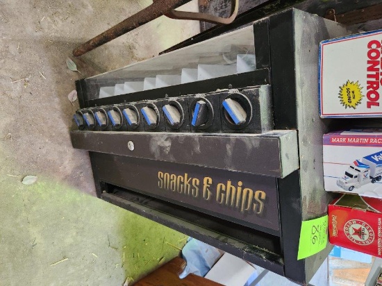 Counter Top Snacks & Chips Vending Machine