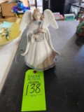 Lladro Angel wit Mandolin 7
