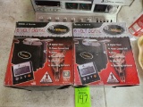 2 6-Volt Digital Power Control Units Feeder Timers
