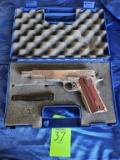 Taurus PT 1911 45 APC