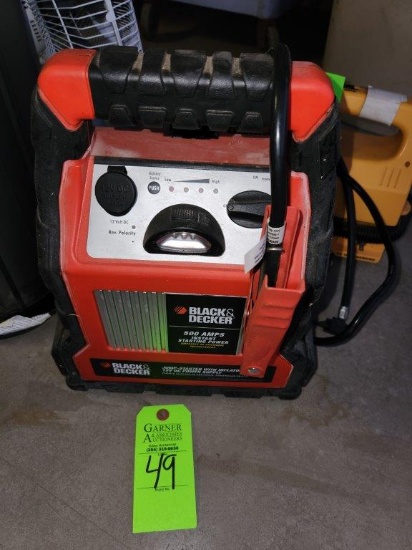 Black & Decker Jump Starter with Inflator