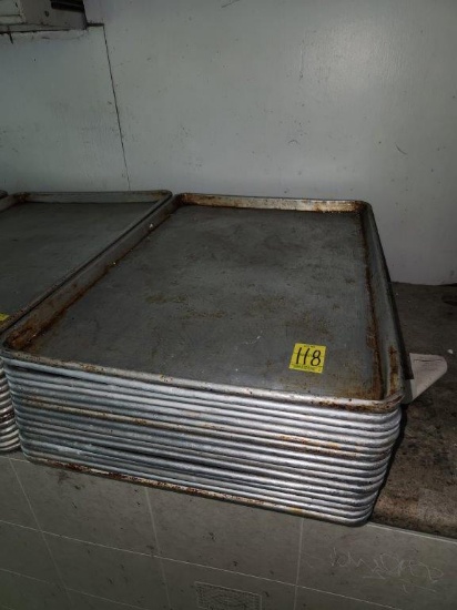 Sheet Pans 16 Ct.