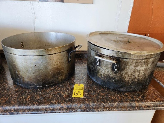 2 Stock Pots 18"