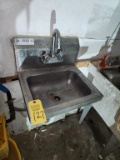 Small Sink