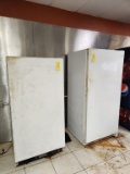 2 Refrigerators - 1 Cold, Other Unknown - Both Very Dirty & Stink