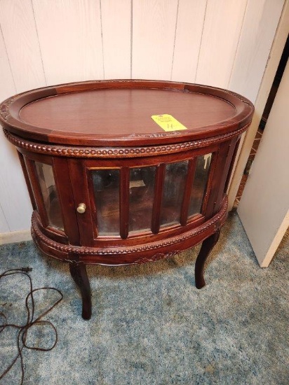 Vintage Mahogany Wood Beveled 2 Door Tea Chest/Dry Bar Accent Table with Tray