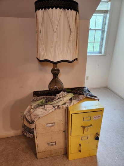 2 Small Filing Cabinets & Lamp