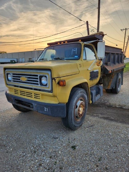 1984 Chevrolet Dump Truck - Gas