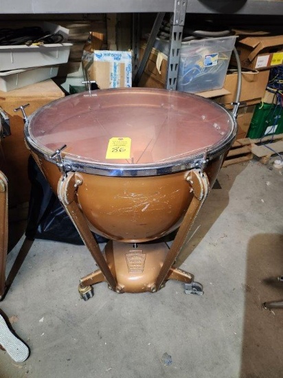 Ludwig Ensemble Drum 26" - IT Building