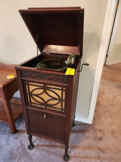 Edison Phonograph Model C150 with records- Great Condition