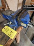 Central Forge Vise