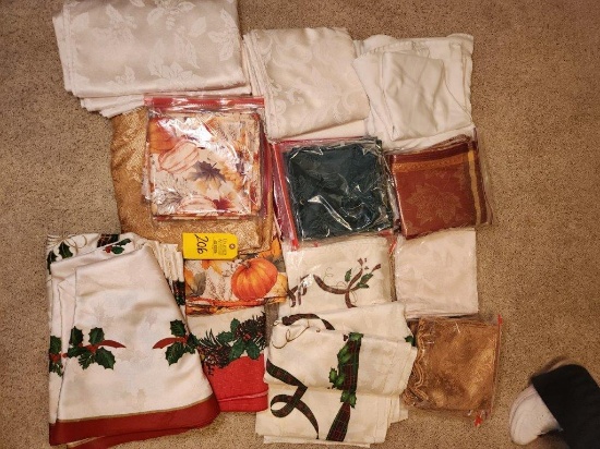 Table Clothes & Napkins
