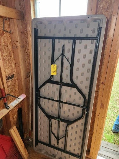 Lifetime 6' Folding Table