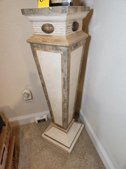 Pedestal 44" Very Nice