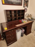 Office Desk & Remaining Contents