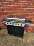 Char-Broil Gas Grill 5 Burner - Propane