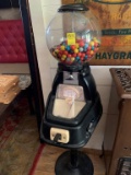 Basketball Gumball Machine - Made by Beaver 