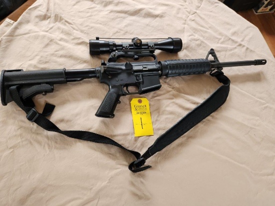 Bushmaster M4 w/ Scope, 3 Clips, & Case - Cal 223-5.56MM
