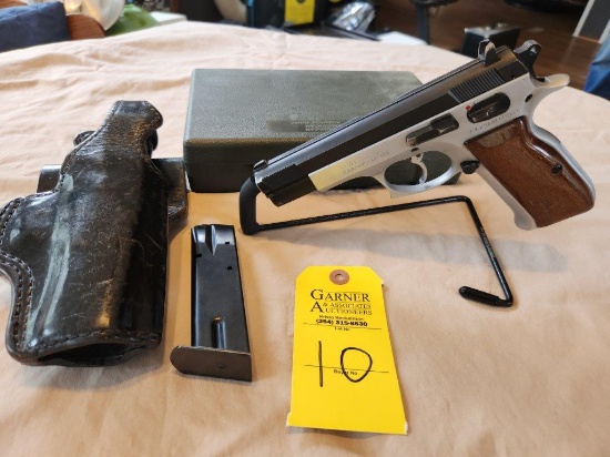 Witness 9MM Pistol w/ Desantis Holster