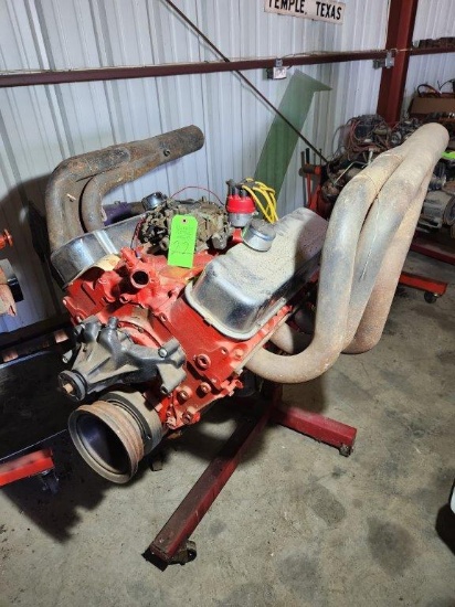 402 - 375 Horsepower Engine with Engine Stand